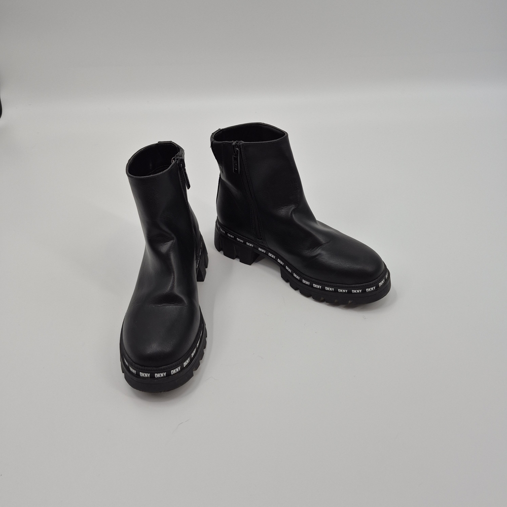 DKNY Girls Gabby Bolten Ankle Block Heel Side Zipper Boots Black  Size 4